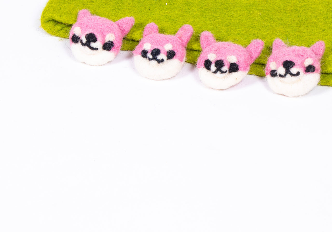 Animal head pink felt brooches