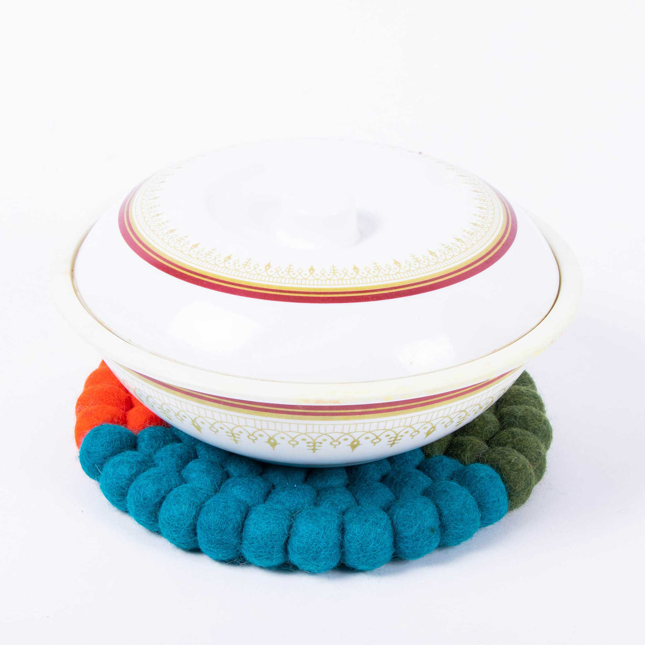 Round Shaped Multi Color Felt Ball Trivet