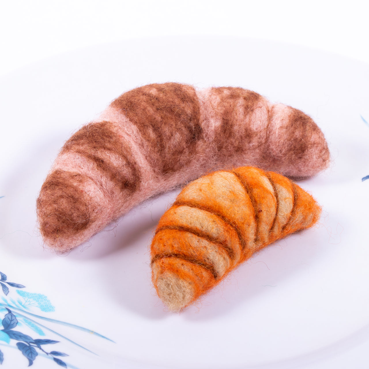 Felt croissant