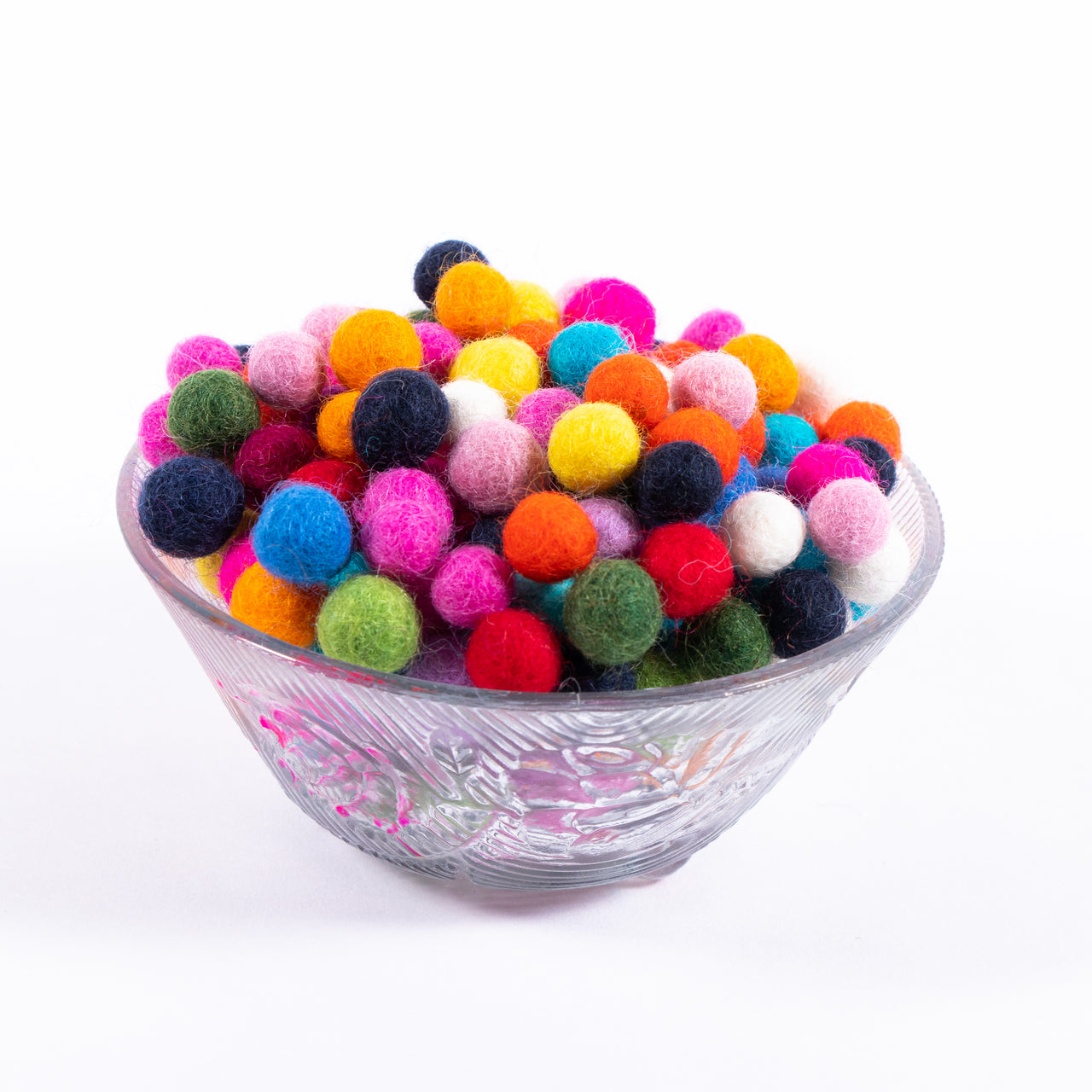 Luckforest 60 Pcs Natural Wool Felt Balls Pom Poms for Crafts, Garland, Felting, Baby Mobile and Decor 0.8 inch Nepalese 100% New Zealand Wool