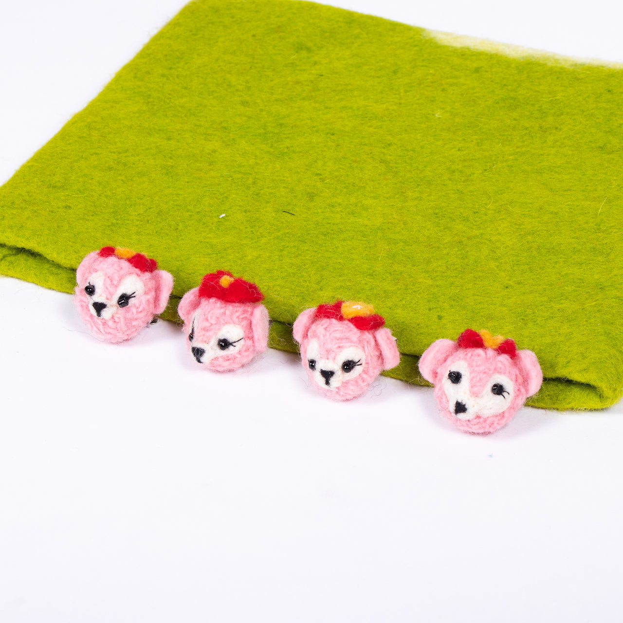 Animal head pink felt brooches